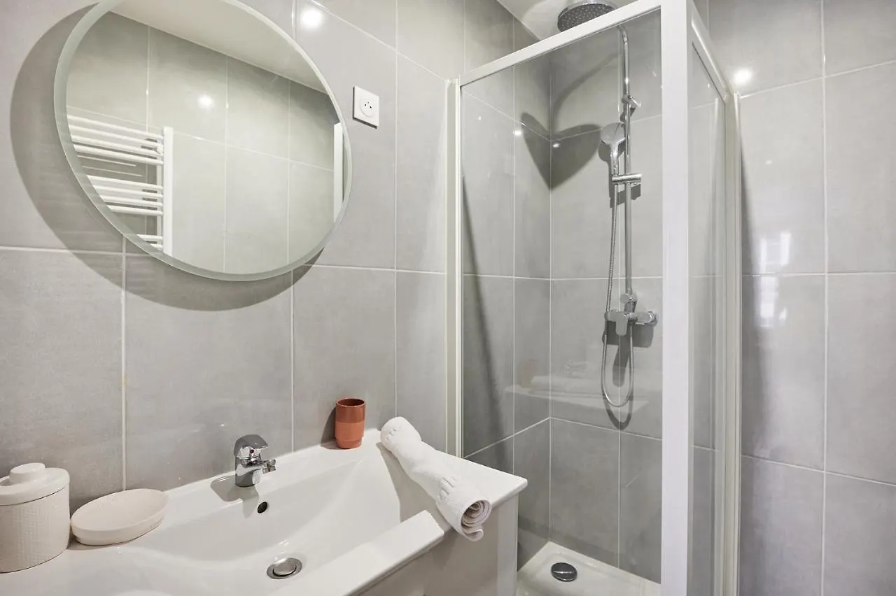 Apartament Centrer Of By Prestige